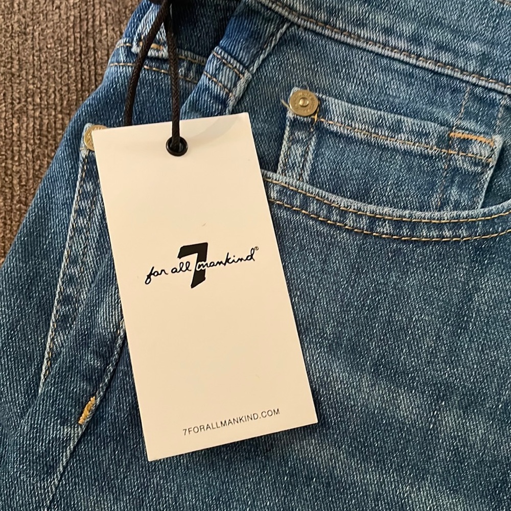 NEW WITH TAGS | 7 for all mankind | Women’s jeans | cropped Alexa